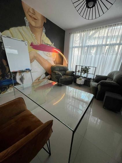 Spațiu comercial, de 130 mp, în Bucșinescu