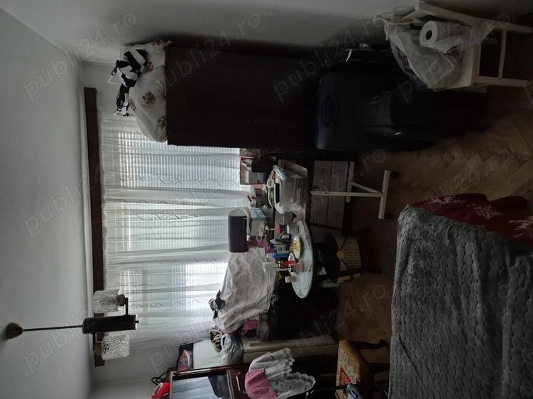 Vand apartament 3 camere ultracentral BdChimiei langa casa de cultura blocC3 centrala termica et.3 4 - 10