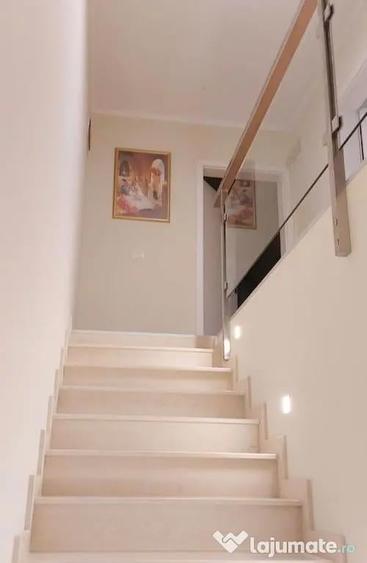 De vanzare casa premium tip duplex, vedere spre Lacul B... - 4