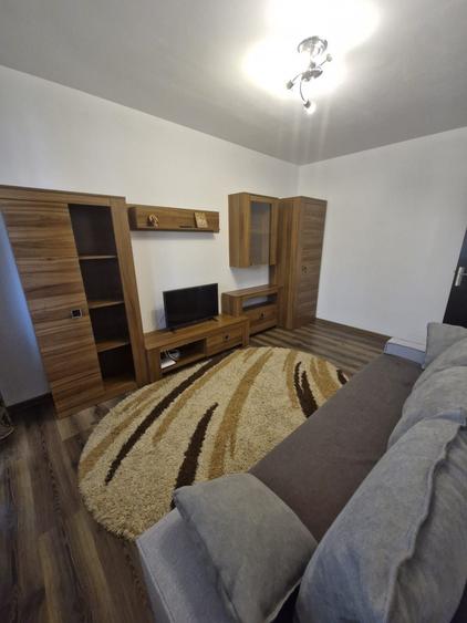 Apartament cu 2 camere decomandat în Bogdănești