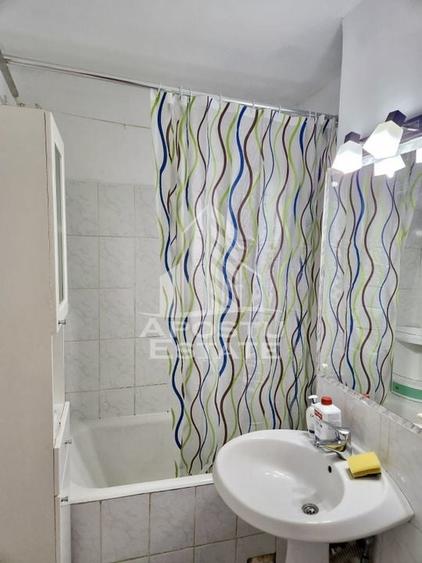 Apartament 2 camere, renovat, ideal investie, zona Olimpia - 10