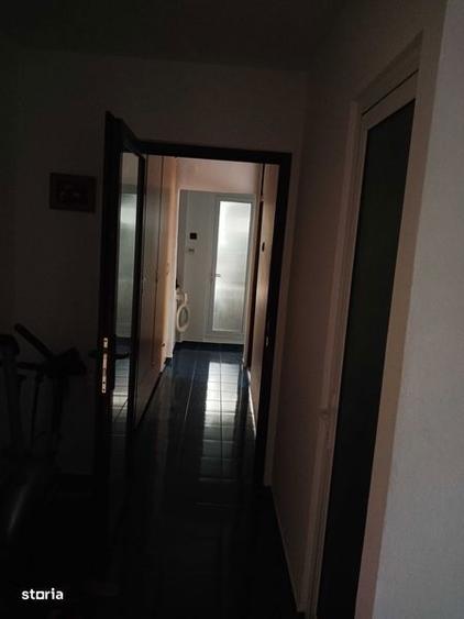 Vand apartam. cu 3 camere confort 1 decomandat,cartier Radu Negru,Brai - 1