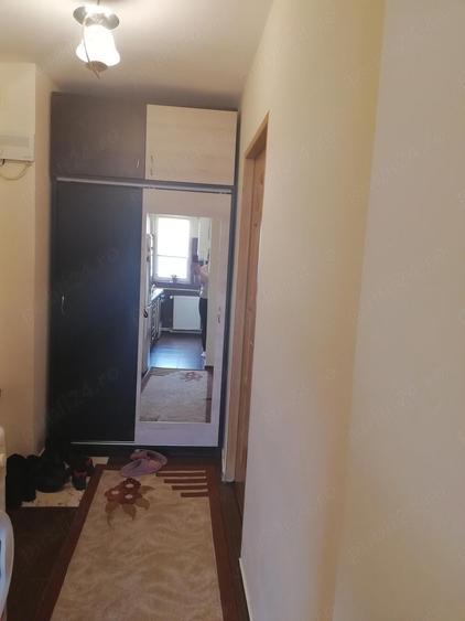 Vand apartament 2 camere - 2