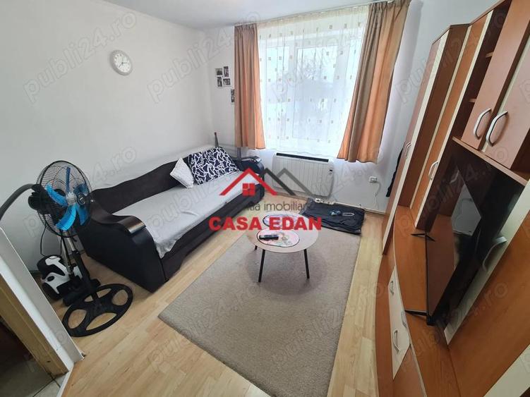 Garsoniera in Campina et 1--28.000e - 3