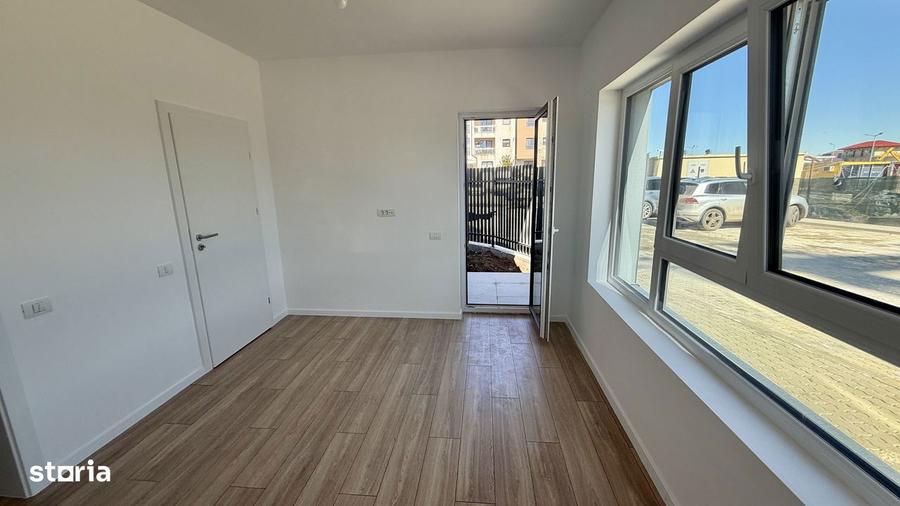 3 camere , parter cu curte proprie - 13