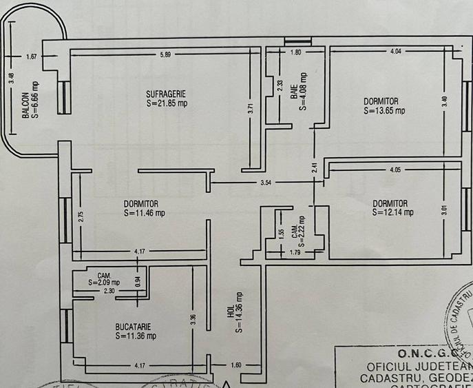 Vand apartament cu 4 camere, 2 bai, bucatarie , living si balcon - 1