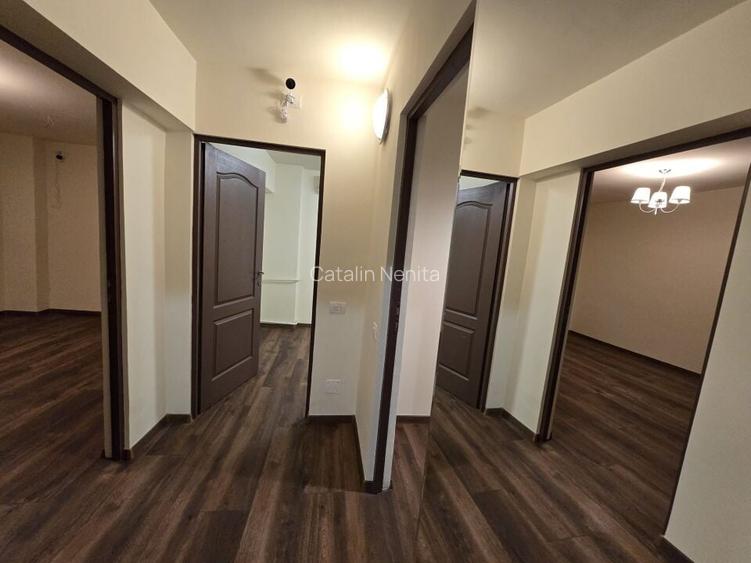 Apartament cu 2 camere decomandat în Universitate Apartament cu 2 camere decomandat în Universitate