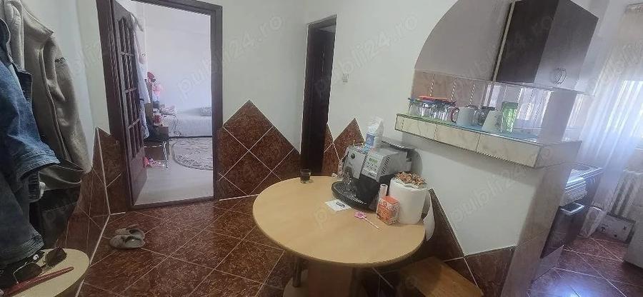 Apartament 1 camera decomandat model mare Soarelui langa Judetean amenajat mobilat si utilat - 2