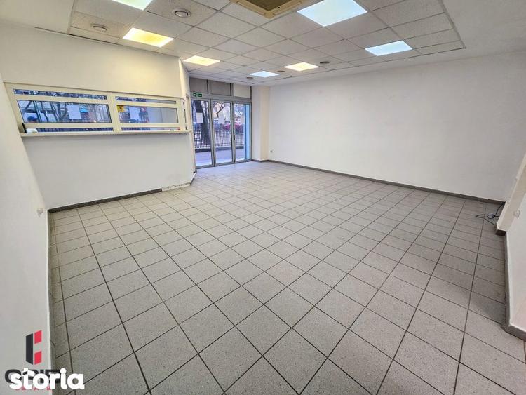 Spatiu comercial 68mp vitrina Ozana | Jean Steriadi Curent Trifazic - 2