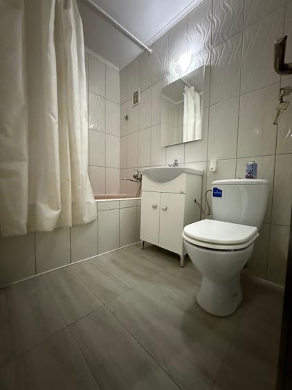 Garsoniera renovata si utilata gata de mutare imediata - 4