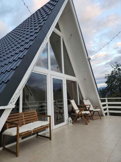 Casa A-Frame intre munte, pe termen lung - 7