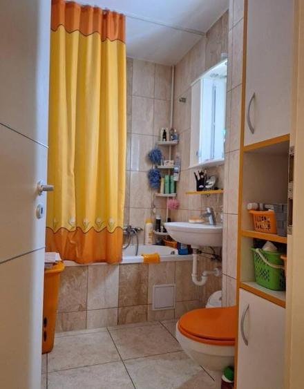 Apartament 2 camere, decomandat - zona Avantgarden - 3