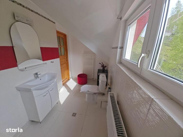 Super Oferta De Pret - Pestera Casa De Vanzare - Moeciu! - 16