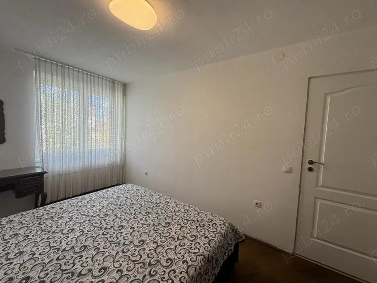 Apartament 2 camere, et.2 - decomandat - 4