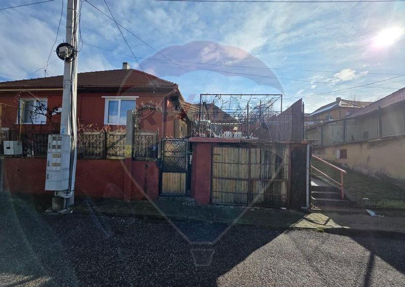 Casa tip duplex de vanzare Vitrometan, str. Barsei - 10