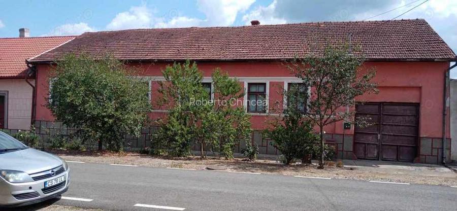 Casa de vanzare in Bozovici