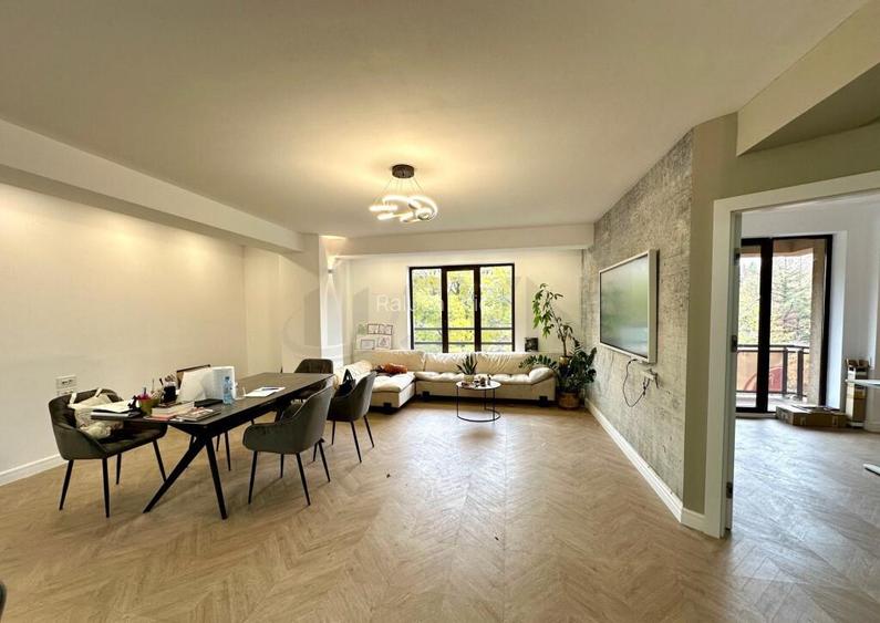 Apartament superb 4 camere bloc 2004 zona Arcul de Triumf... Apartament superb 4 camere bloc 2004 zona Arcul de Triumf...