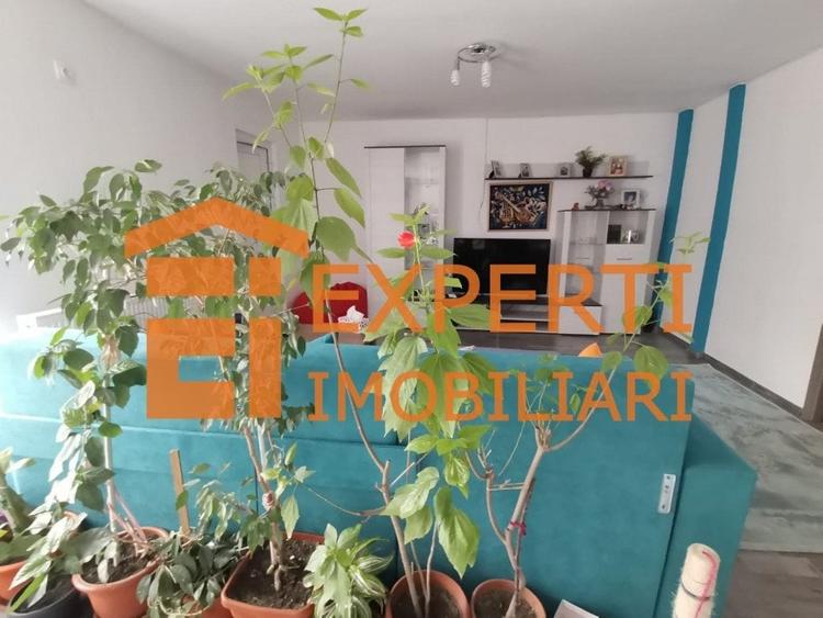 Casa 3 camere de vanzare, situata in zona Stadion-Constanta - 1