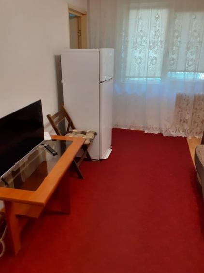 Proprietar, închiriez garsonieră mobilată si utilată  - 2