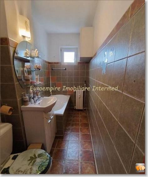 De vanzare apartament cu 2 camere, zona Casa de Cultura - 5