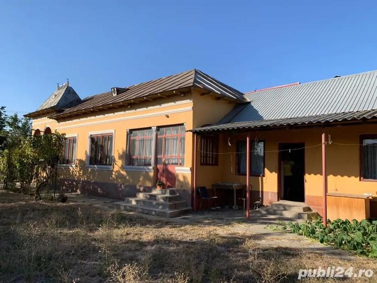 Casa cu teren 2000mp - 1
