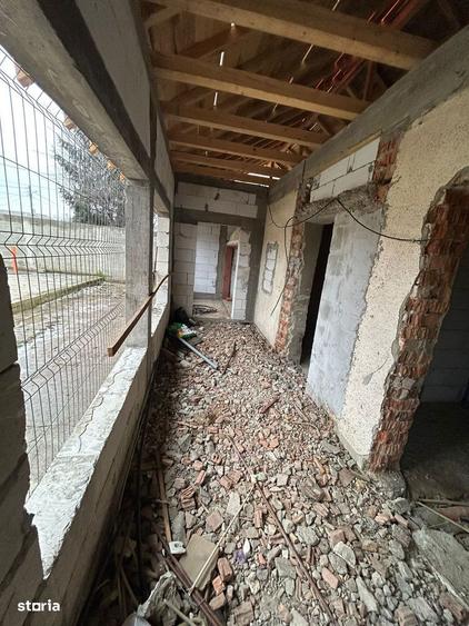 De vanzare casa in Roman cu 4 camere,suprafata teren 515mp, 85.000euro - 6
