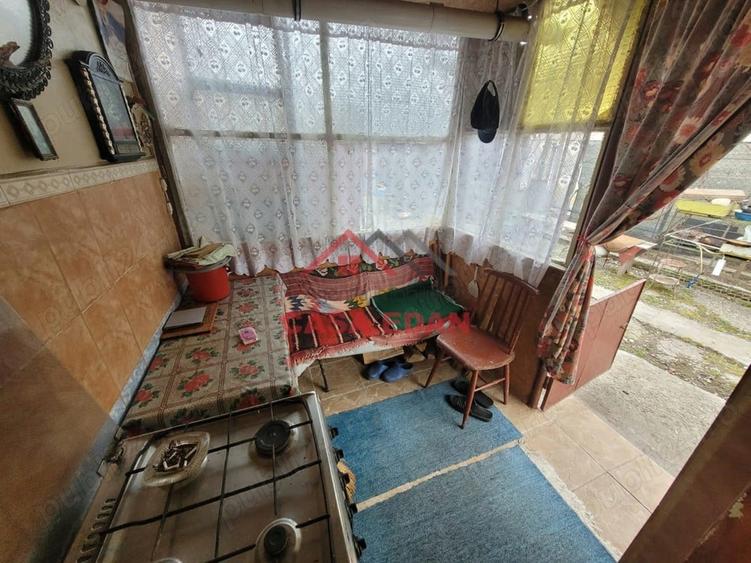 Casa in Banesti,-- 52.000e - 4