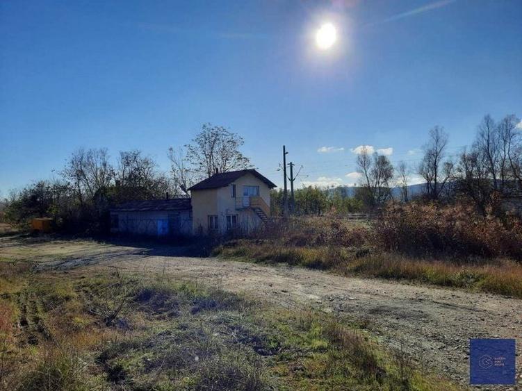 Spatiu de productie, fosta balastiera, Conop, 9100 mp - 1