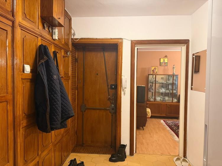 Apartament 3 camere semi-decomandat, 63 mp – Metrou Costin Georgian - 4