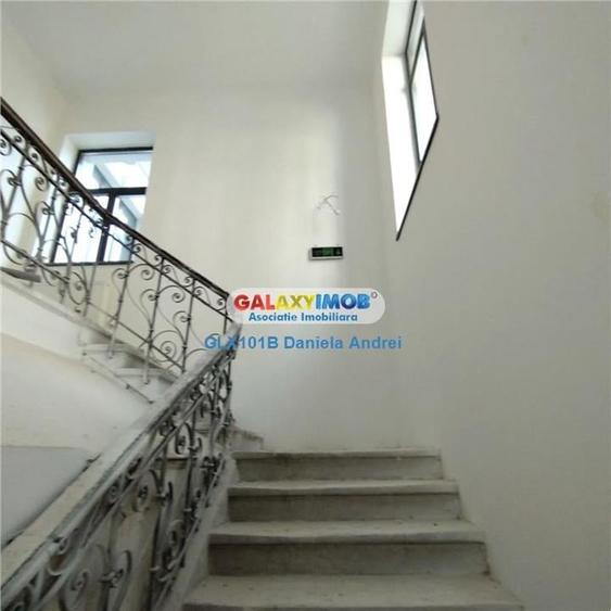 De vanzare VILA cu 26 camere + TEREN 450 mp ULTRACENTRAL 2800000 EURO - 32