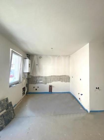 Apartament 2 camere de vanzare in Floresti - 2