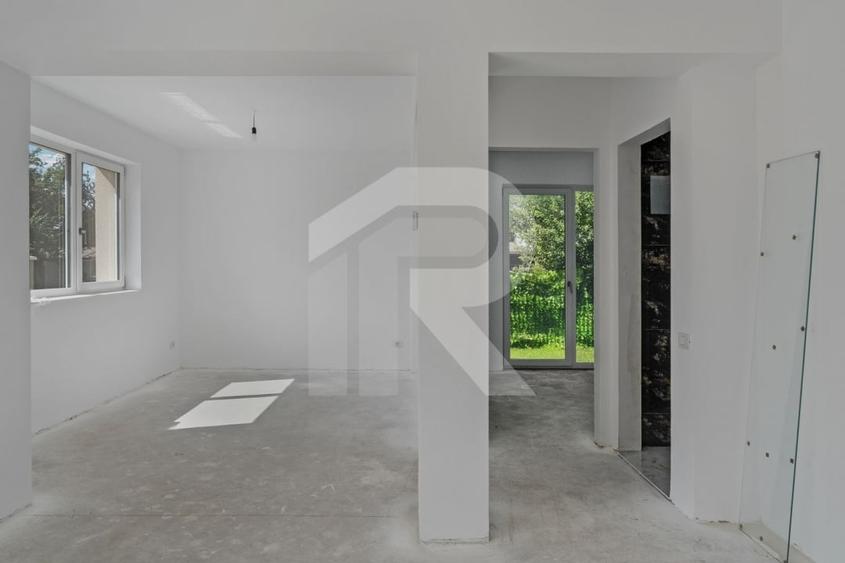 Vila sector 1 - 300mp - P+2+M - 11 camere - Chitila - 11