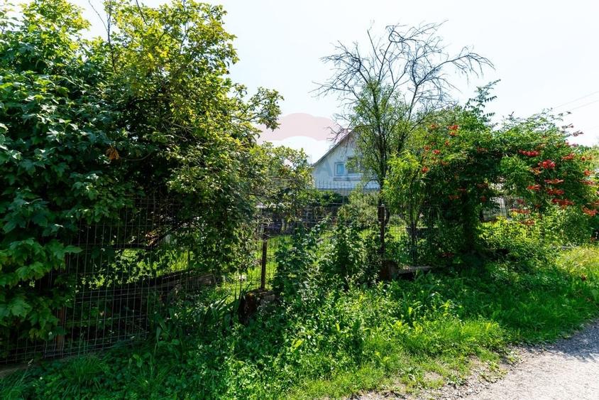 Casa / Vila cu 10 camere amplasate in 2 corpuri de cladire de vanzare - 36