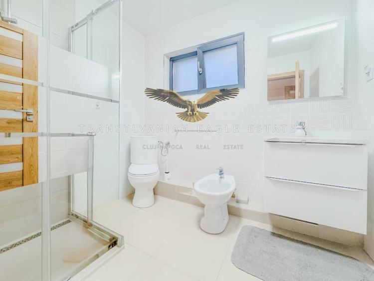 Casă modernă de tip duplex situată în Cartierul Europa - 14