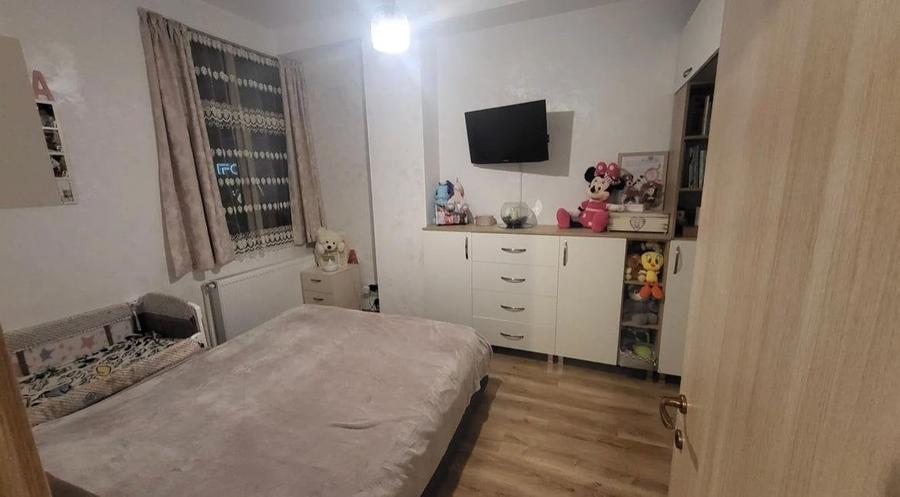 Apartament cu 2 camere, zona Tatarasi - 3