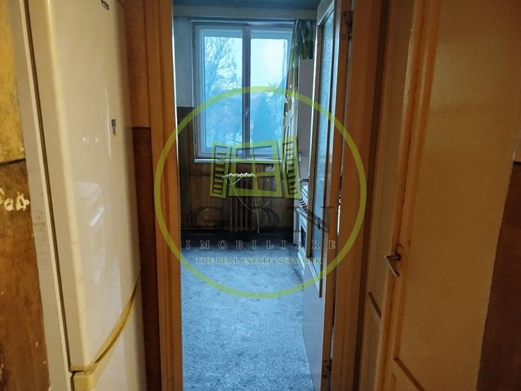 Apartament 4 camere, decomandat, zona Dacia - 6