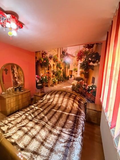 Apartament 3 camere, situat in zona Tomis Nord - 13