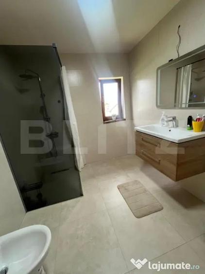 Casa de vanzare, 4 camere, 200 mp, zona centrala - Primaveri - 4