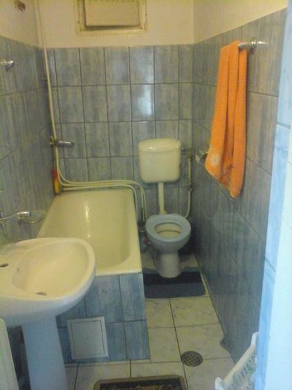 BRASADAS vinde casa cu etaj 4 cam 4 ari in zona 14 Mai. - 10