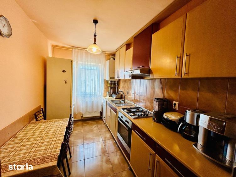Apartament de inchiriat3 camere, balcon, etaj 2/4 Nicolae Iorga - 1
