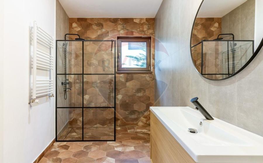 Casă / Vilă de vanzare in Snagov, langa padure, lac la 800 m, centru - 28