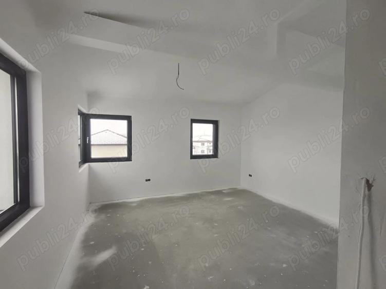 Penthouse duplex 165 mp utili, terasa 27 mp, zona lini?tita - 1