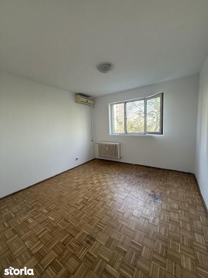 Vanz. 2 Cam. Drumul Taberei, Plaza Romania, Parc, Metrou Romancierilor - 4