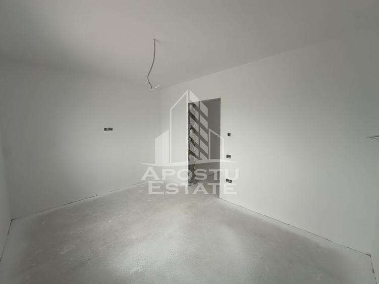 Duplex cu 5 camere si 2 bai, despartit prin camera tehnica in Ghiroda. - 17