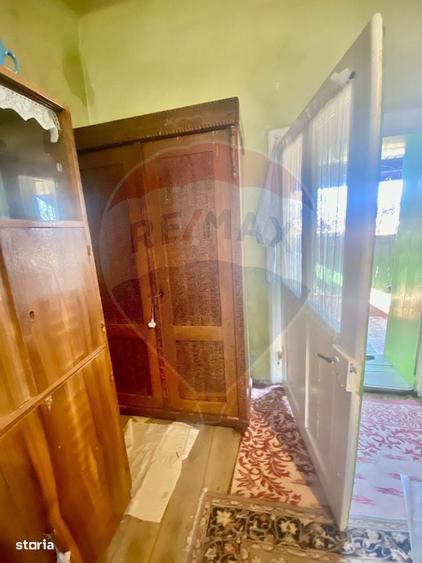 Casa veche de vanzare cu teren mare in Copsa Mica - 6
