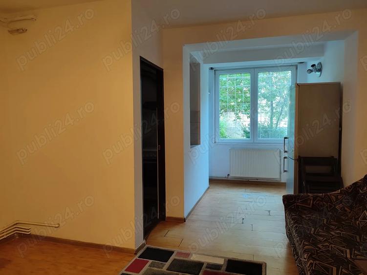 vand garsoniera pe Bd.-ul Independentei nr.24 - 5