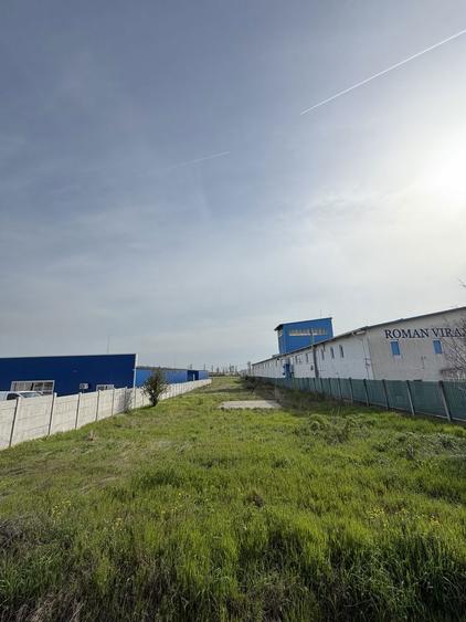 Teren stradal 5000 mp- deschidere 20 metri- Zona Selgros Craiova - 1