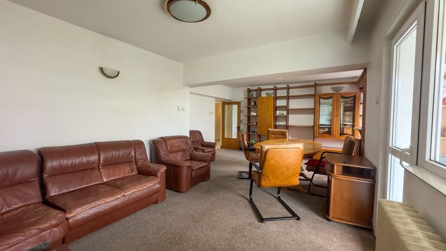 Apartament de inchiriat | 3 camere | Stefan cel Mare - 1