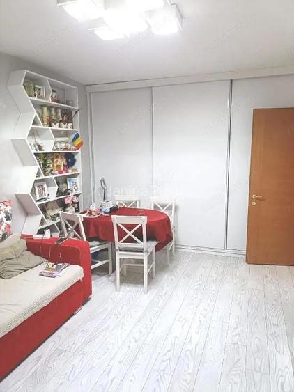 Vanzare 3 camere decomandat - 2 gr sanitare - Drumul Taberei - Metrou Raul Doamnei - 119500E