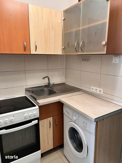 garsoniera et 3 str Vasile Aron - 1